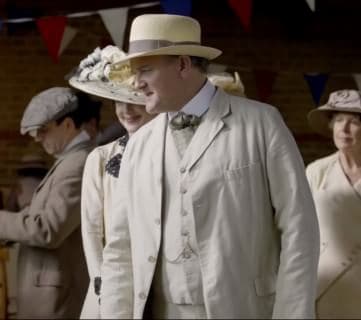 Downton Abbey Earl of Grantham in Linen Summer Suit Downton Abbey Earl of Grantham in Linen Summer Suit
