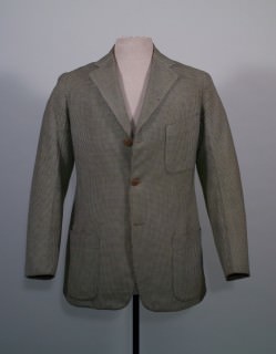 Truman's Houndstooth Wedding Suit with Patch Pockets & Brown Buttons