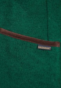 Wool quilting details