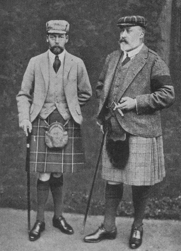 Edward VII with young George V both wearing a kilt