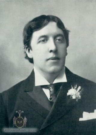Oscar Wilde Boutonniere