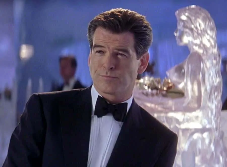 Brosnan as 007 in Brioni Tuxedo & Studless Shirt with Pleated Front