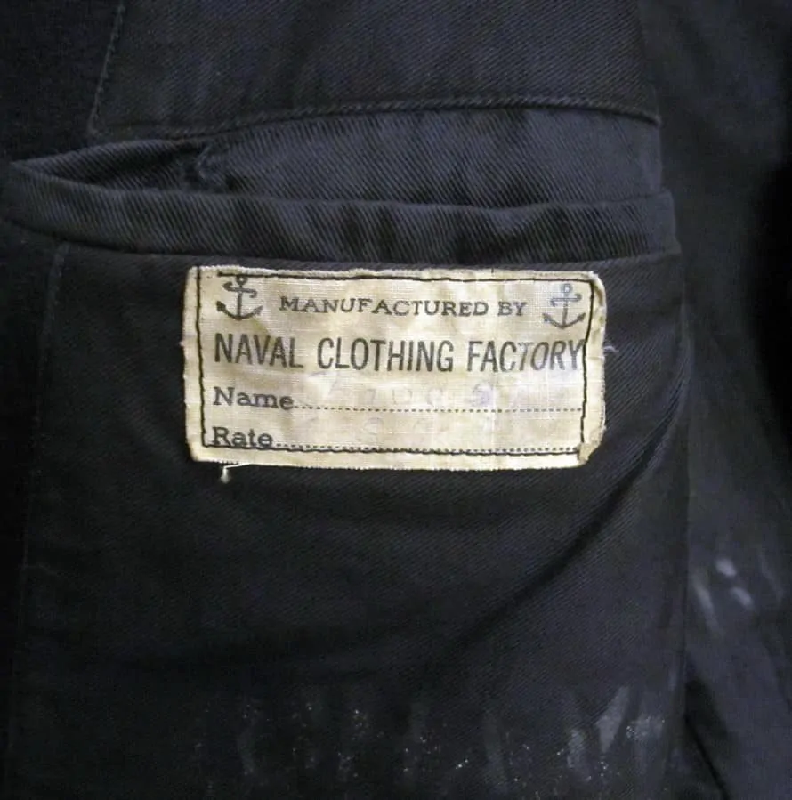 Étiquette caban vintage de la seconde guerre mondiale
