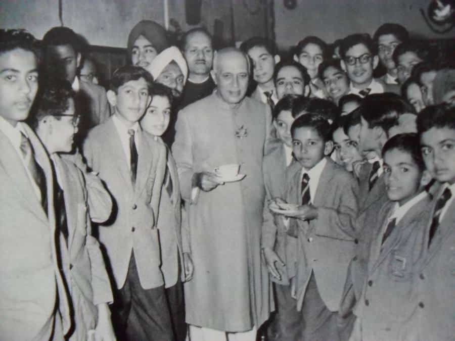 Nehru In Kashmir House Nehru in Kashmir House