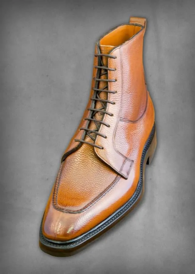 Perhaps not typical of G&G's oeuvre, but I liked these country grain boots very much