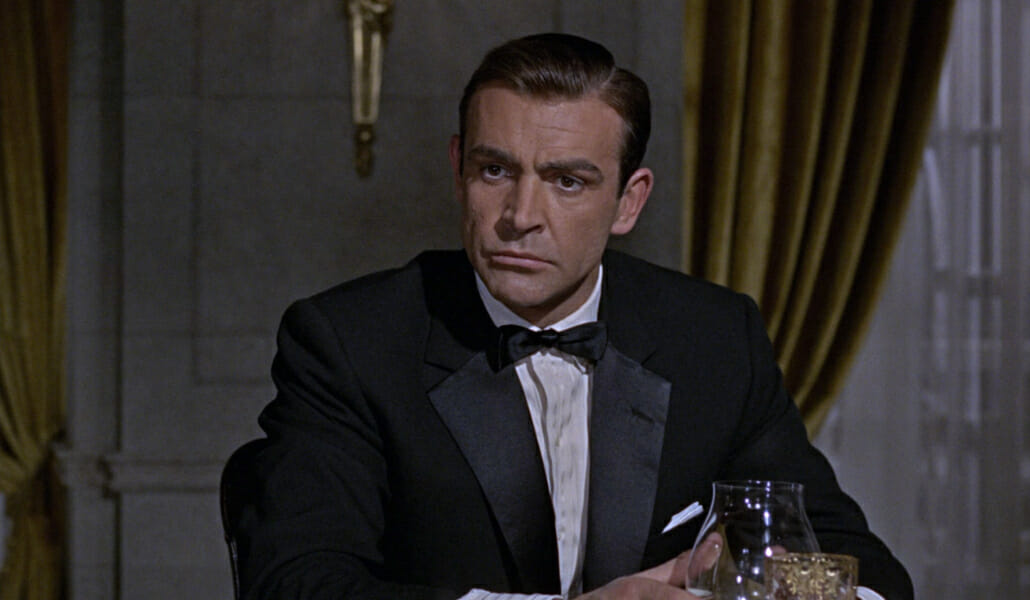 Sean Connery in notched lapel dinner jacket in 1964 - Goldfinger It is one of the most cited examples of notch lapel legitimacy. However, the context of the scene suggests otherwise