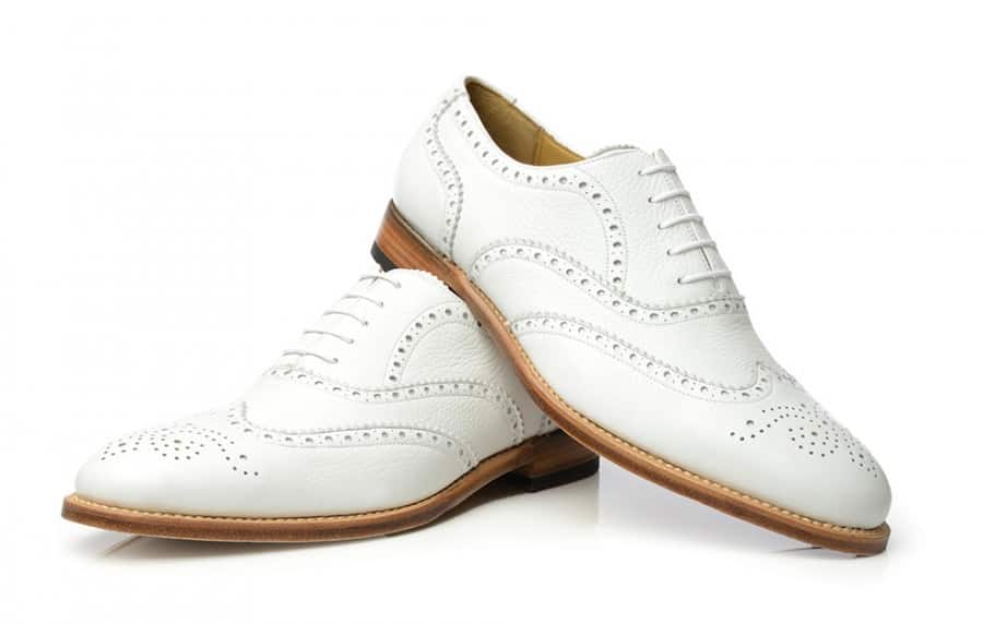 White Buckskin shoes with leather sole by Shoepassion