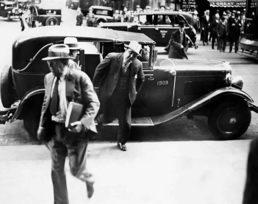 Al Capone heading to the Federal Courthouse