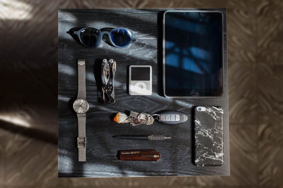 A typical EDC essentials kit