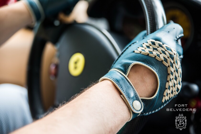 Fort Belvedere Driving Gloves in Ferrari F430