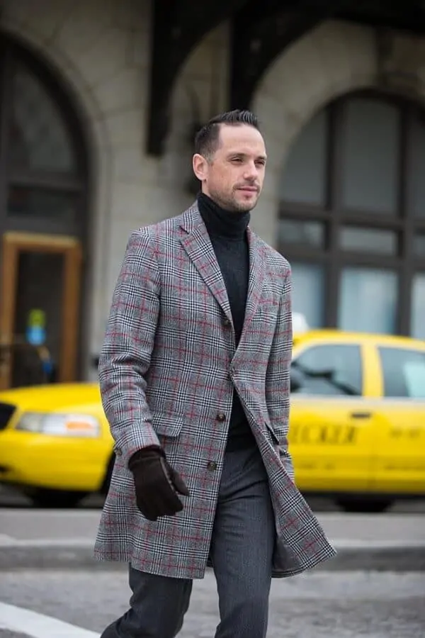 Broan Sacawa wearing a Turtleneck & Overcoat with Overplaid