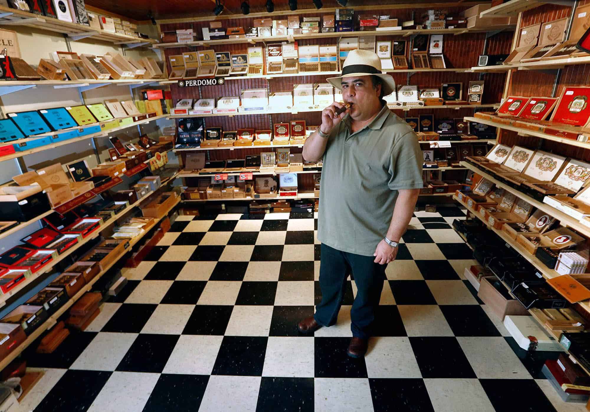 Cigar Shop Etiquette & Buying Cigars