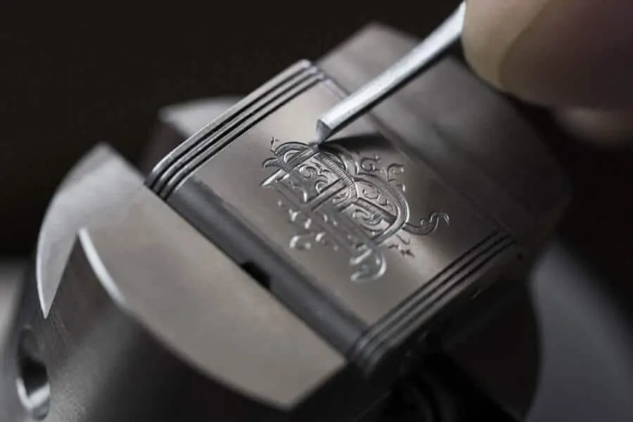 The hand engraving of a Reverso