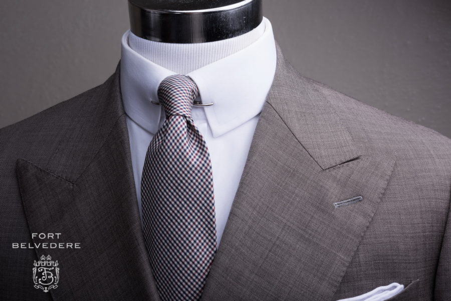How To Wear & Style A Collar Clip — Gentleman's Gazette