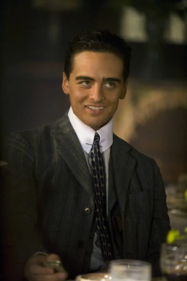 Vincent Piazza as Lucky Luciano with collar clip