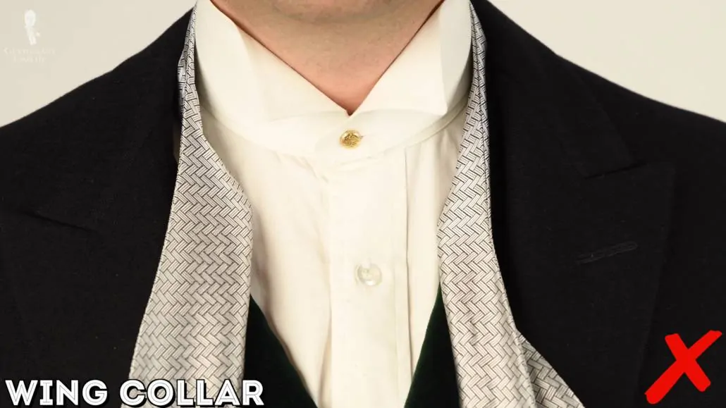 A wing collar isn't going to work with collar clips