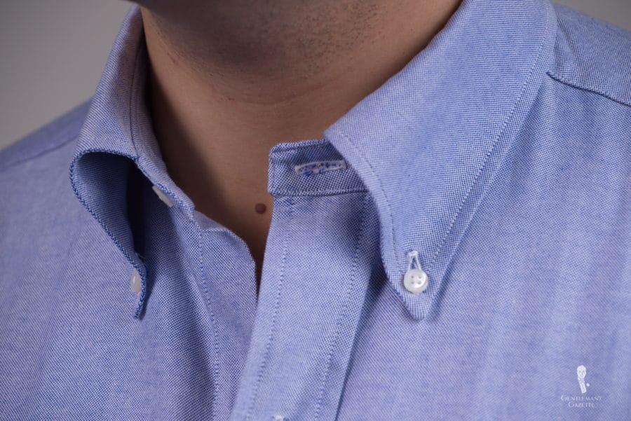 Mercer and Sons Button Down collar with S-curve