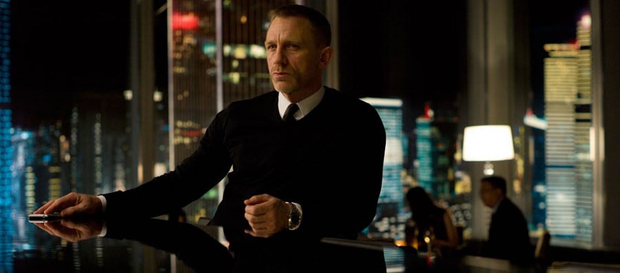 John Smedley v-neck as worn by James Bond in Skyfall