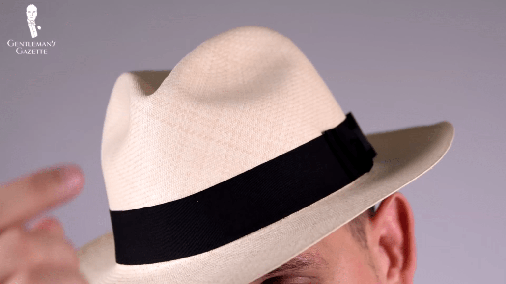 Crease or Pinch on a Panama Hat