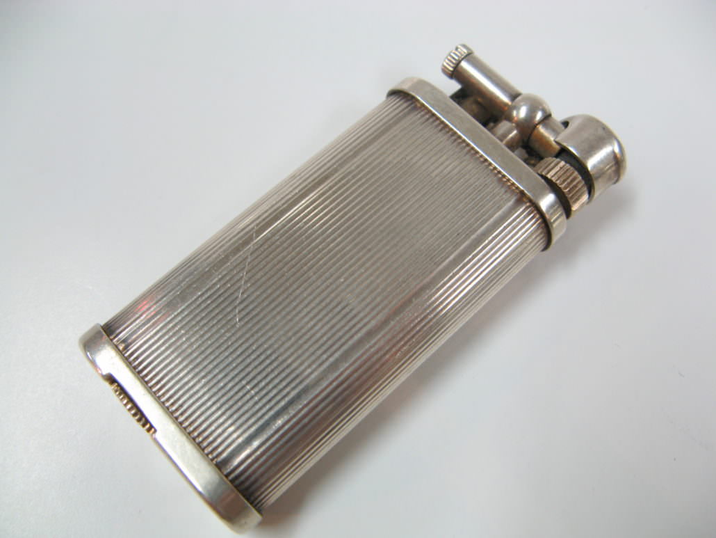 A Dunhill cigar lighter