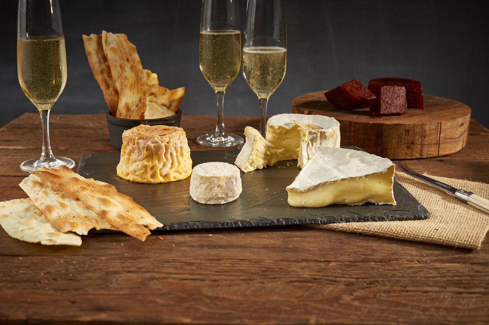 Cheese and sparkling wines, a great pairing