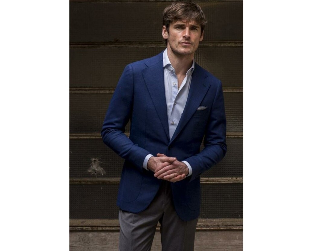 Patch pockets are common on sportcoats like this one from Pini Parma.
