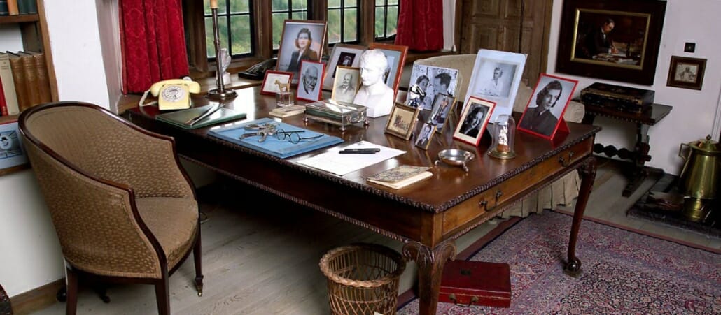Churchill desk at Chartwell