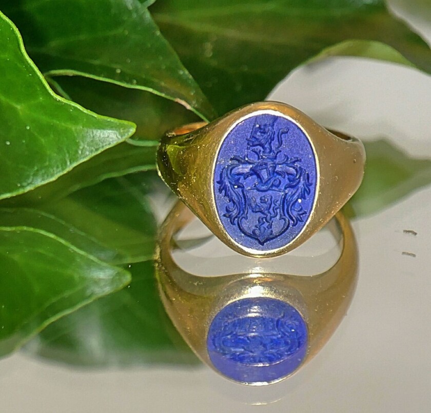 Signet ring with a Lapis Lazuli stone