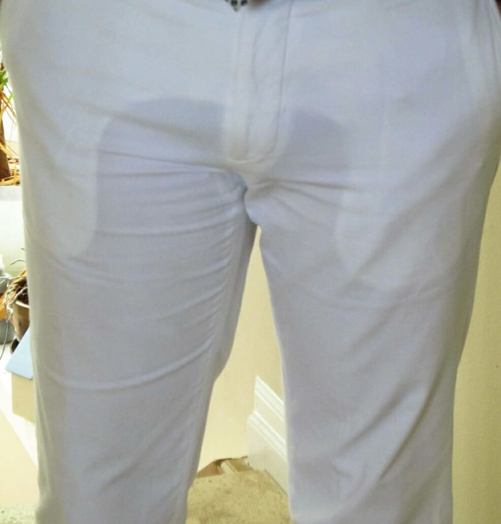 Visible pocket liners with white trousers