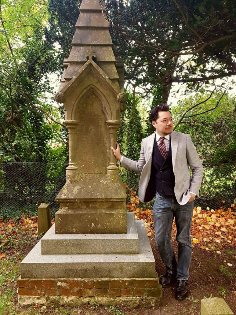 The author wearing two of his favorites: a sports coat and a textured tie