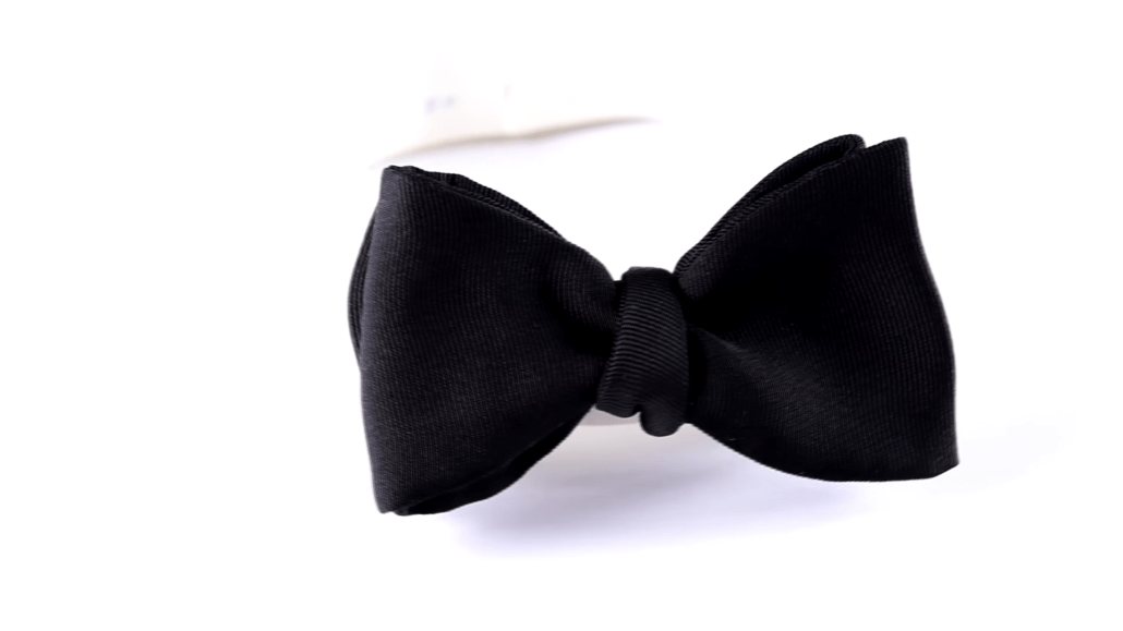 Classic 1930s inspired bow tie