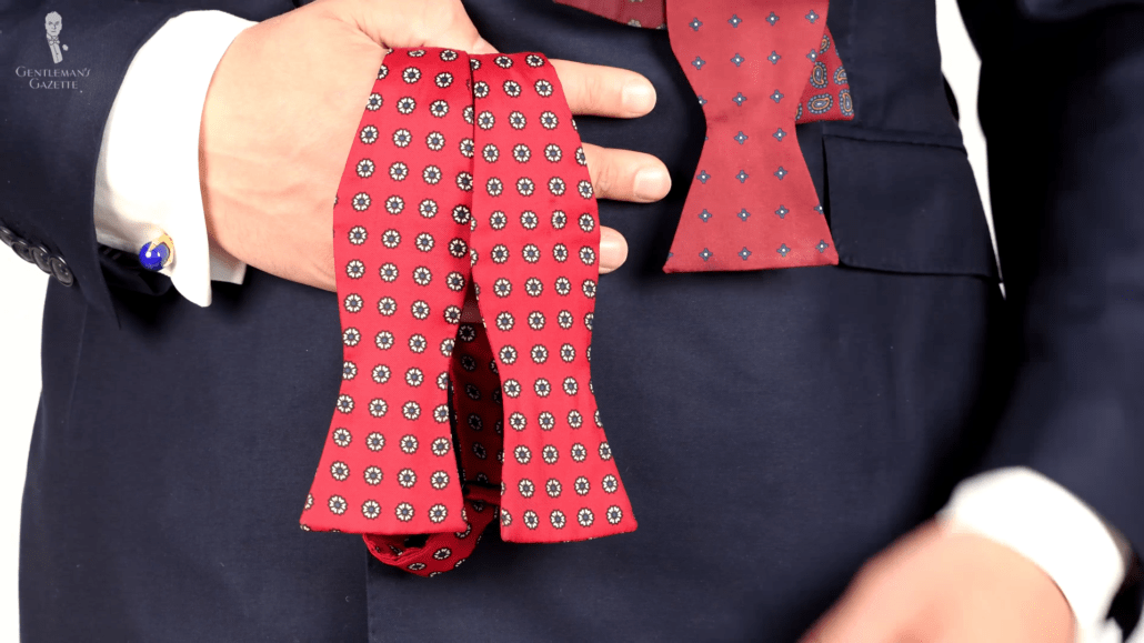 Classic red bowtie with micropattern