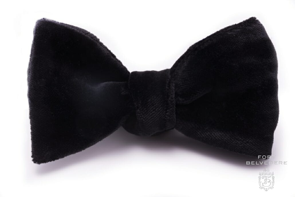 Single End Silk Velvet Bow Tie In Black - Fort Belvedere