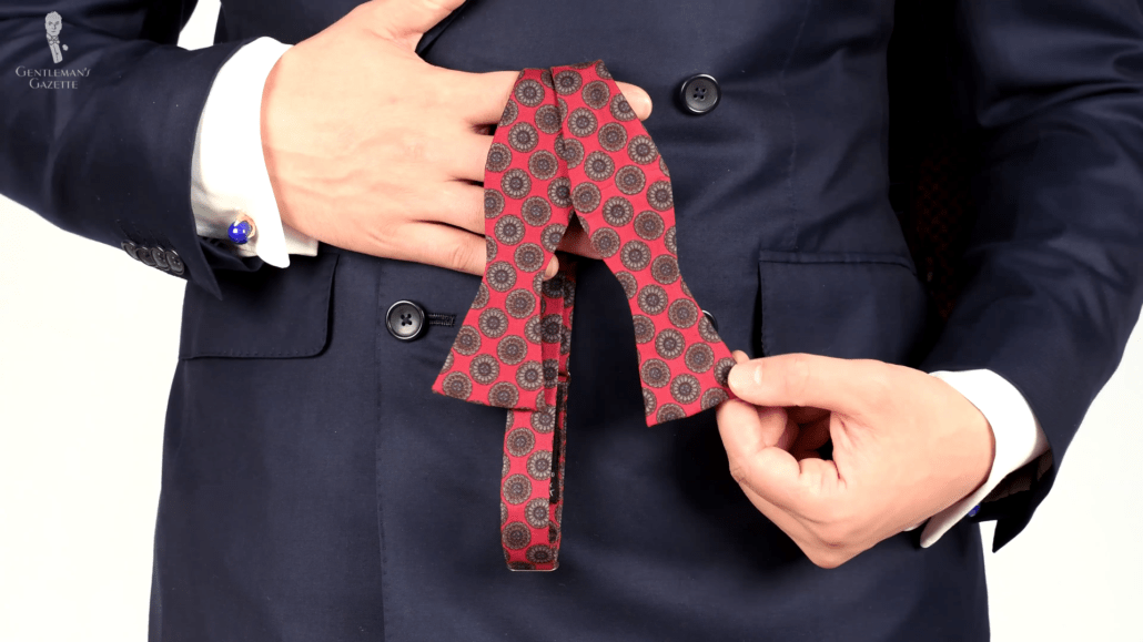 Vintage English madder silk bow tieVintage English madder silk bow tie