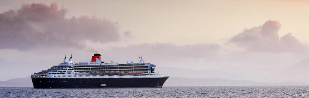Queen Mary 2 At Sea