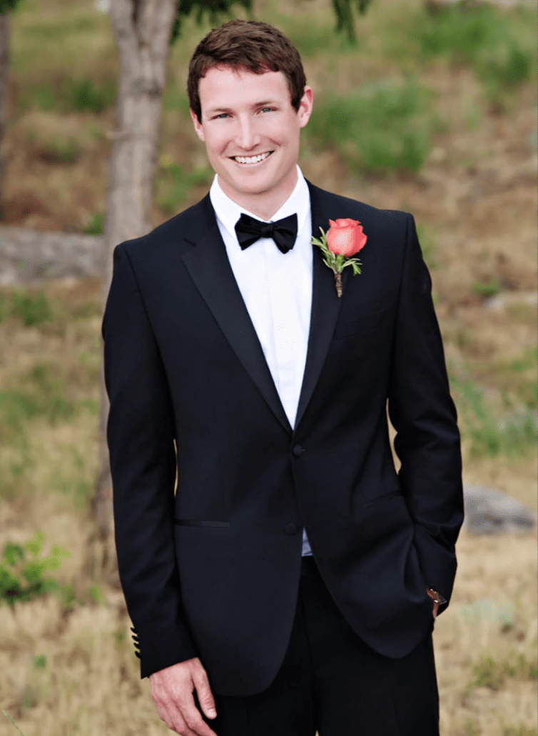 A contrasting white shirt with a black suit