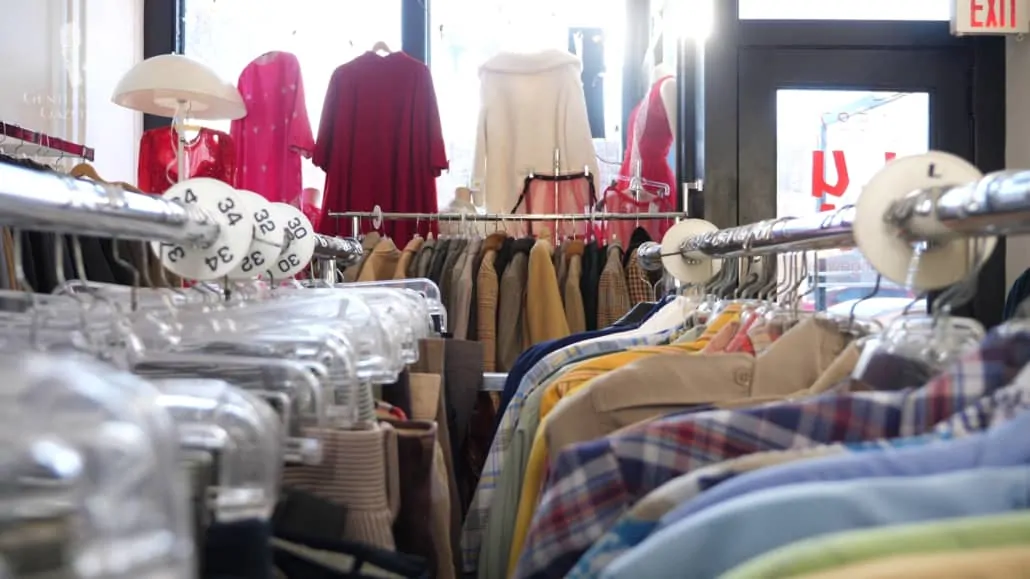 A fantastic way to be green and sustainable is to buy vintage or secondhand clothing.