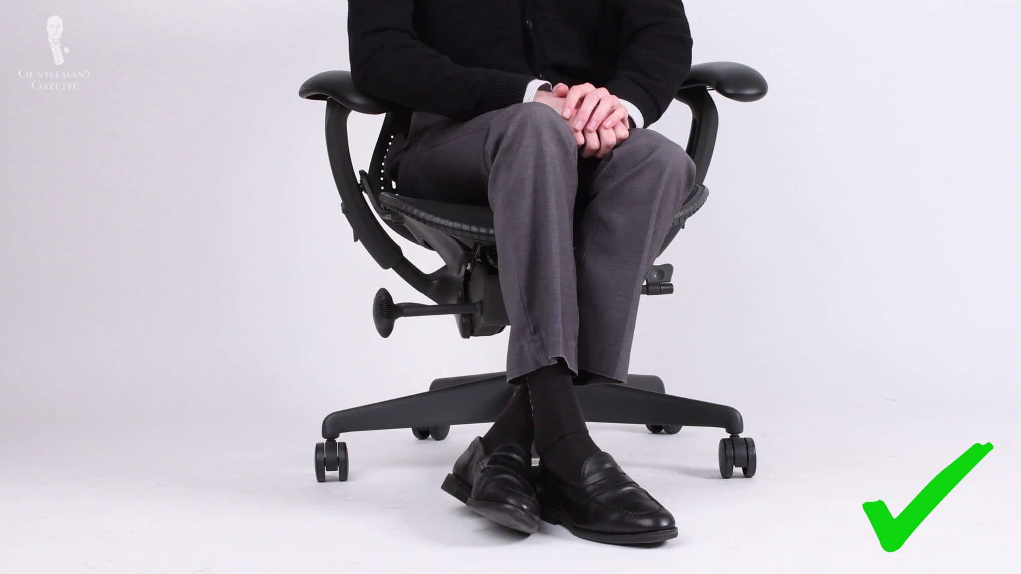 Gentlemen’s Body Language Etiquette Polite Ways to Sit, Stand & Walk