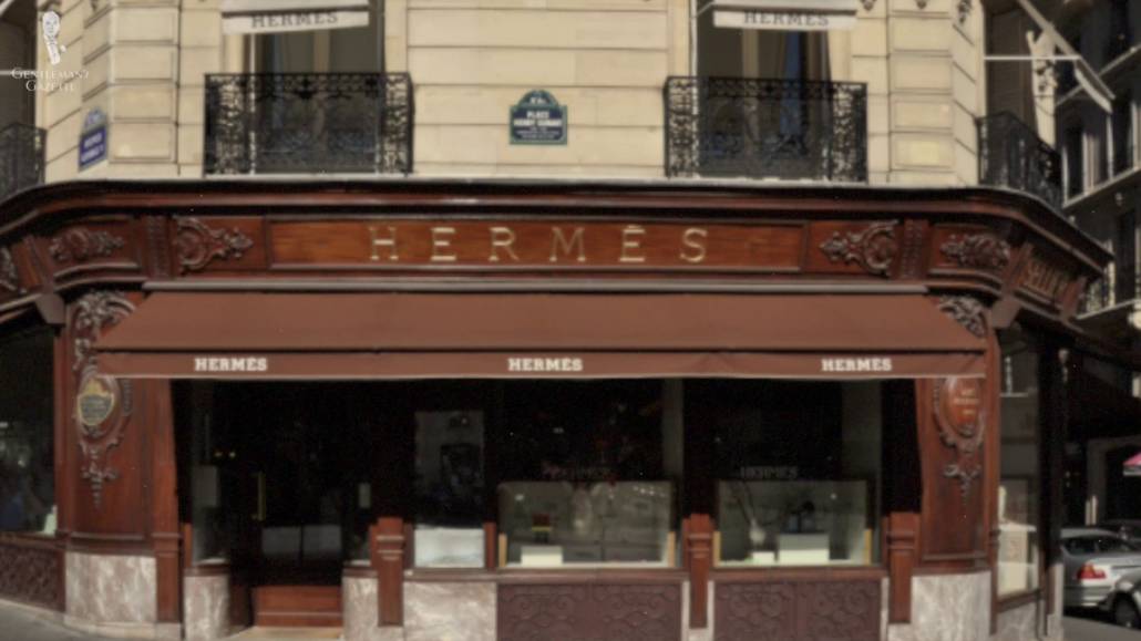 The Hermes shop at Rue u Faubourg Saint-Honoré in 1880