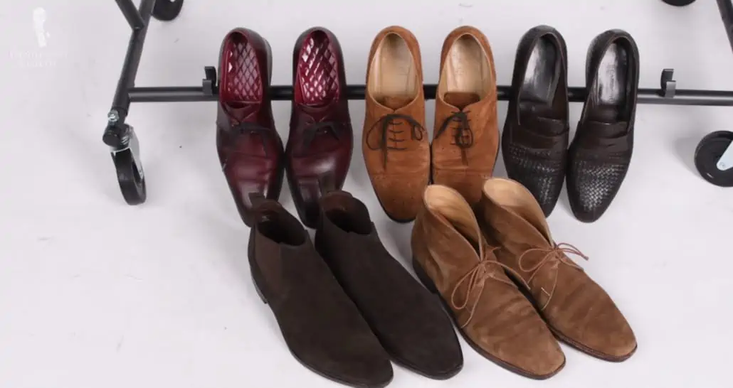 Brown derbies or oxfords are the best bet while chukka, Chelsea should be the first 2 boots in your wardrobe.