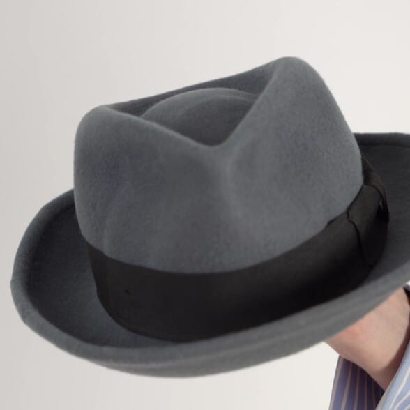 Classic Trendy Manhattan Felt Fedora Hat Retro Wool Blend Wide Brim Fedora Hat Trilby Hat Panama Hat with Ribbon Bow 