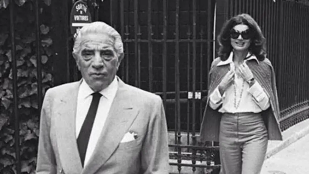 Aristotle Onassis wearing his signature knot in the 1960s.