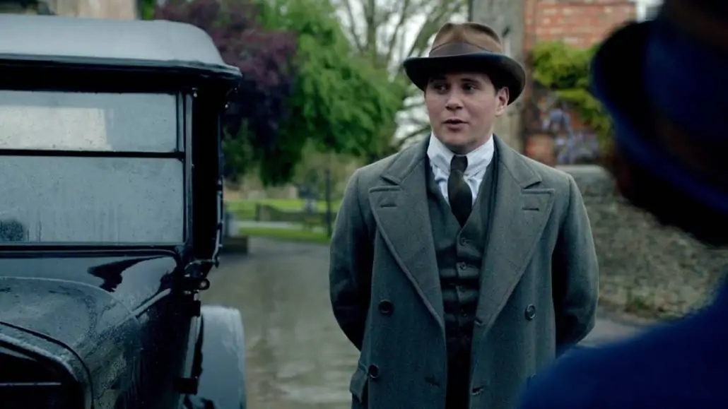 The character of Tom Branson in Downton Abbey, wearing a shirt with detachable soft collar.