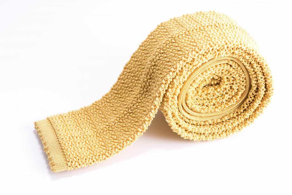 Knit Tie in Solid Pale Yellow Silk