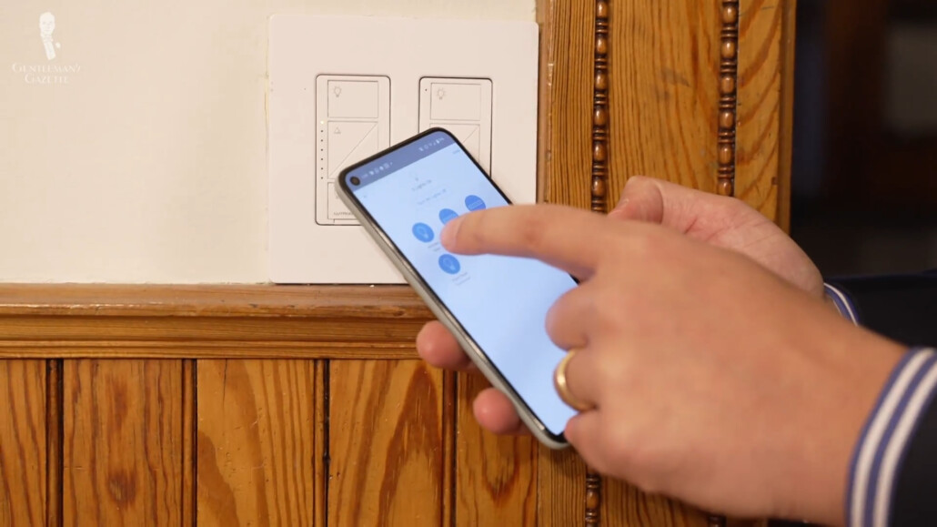 Lutron Caséta light switches can be controlled from an app