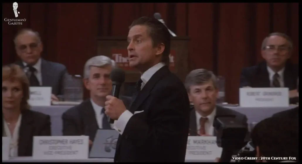 Gekko in a conservative ensemble