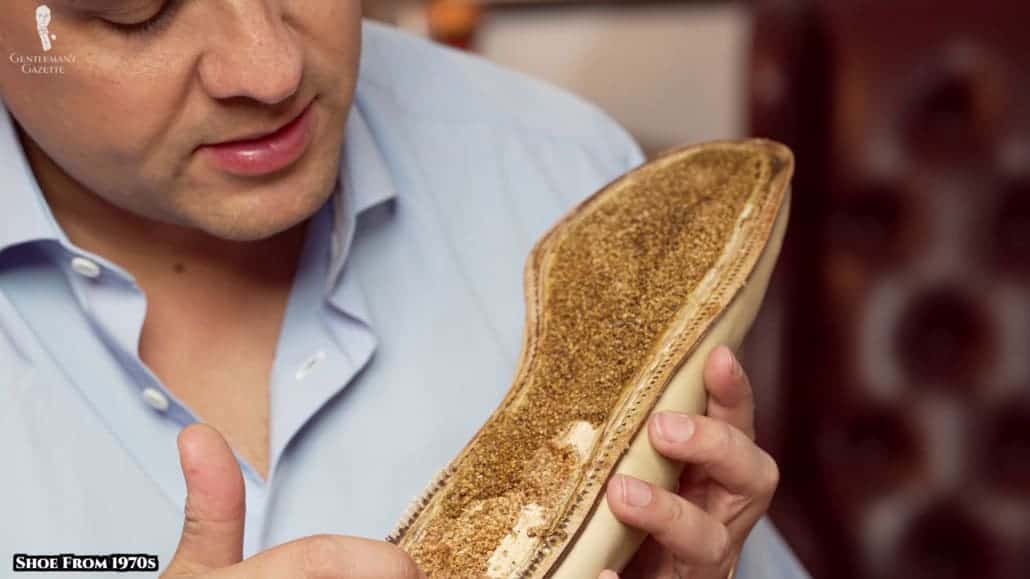 The Biscayne shoe doesn't come with a wooden shoe shank.