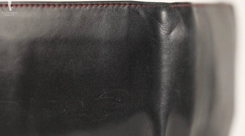 Boxcalf leather as the base material for Fort Belvedere wallets up close.