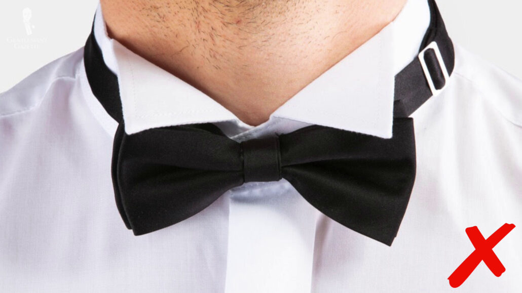 Seeing the hook system closure is unattractive and ruins the clean and simple lines of formal wear.