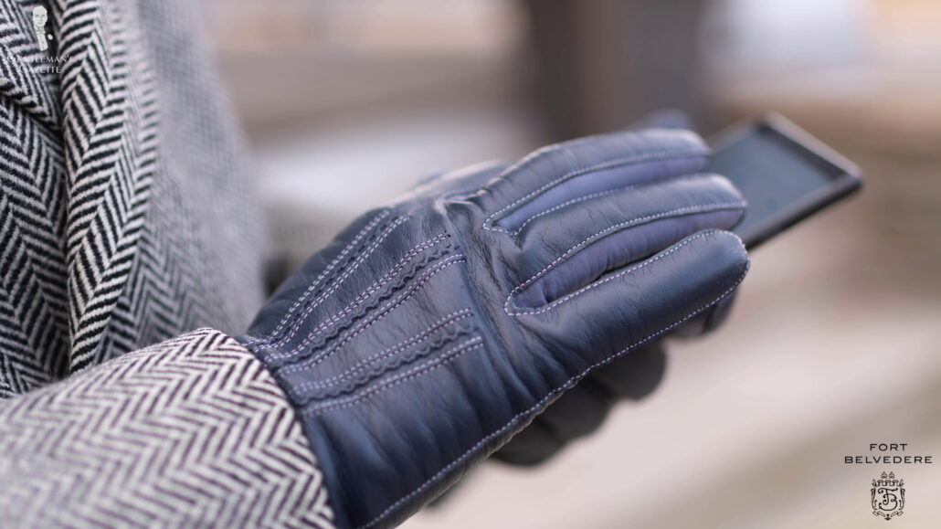 Fort Belvedere offers gloves that work with touchscreen devices. This is the Denim Blue Lamb Nappa Touchscreen Gloves with Periwinkle Contrast by Fort Belvedere.